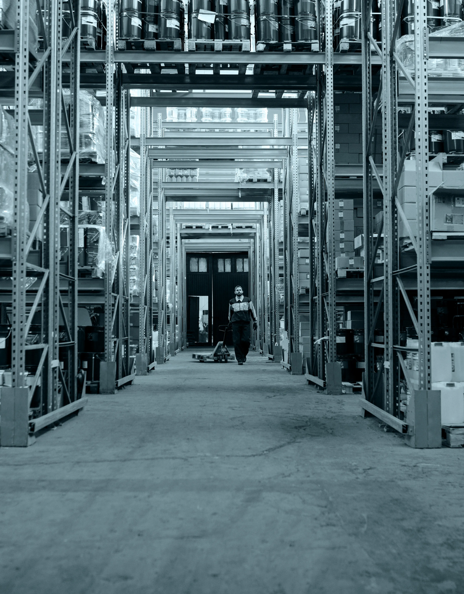 Seasonal Retailer Escapes the Off-Season Cash Trap